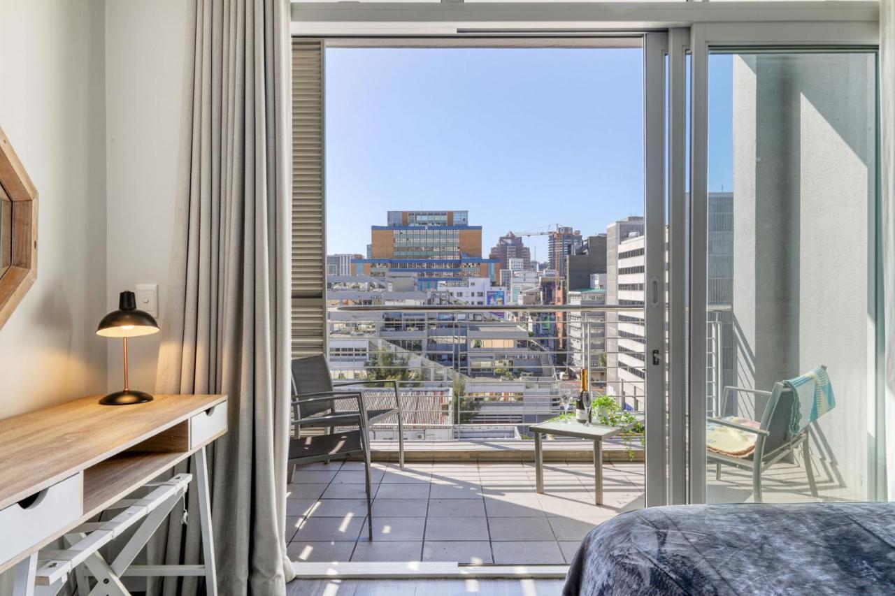 קייפטאון Backup-Powered Colourfull City Balcony Apartment מראה חיצוני תמונה